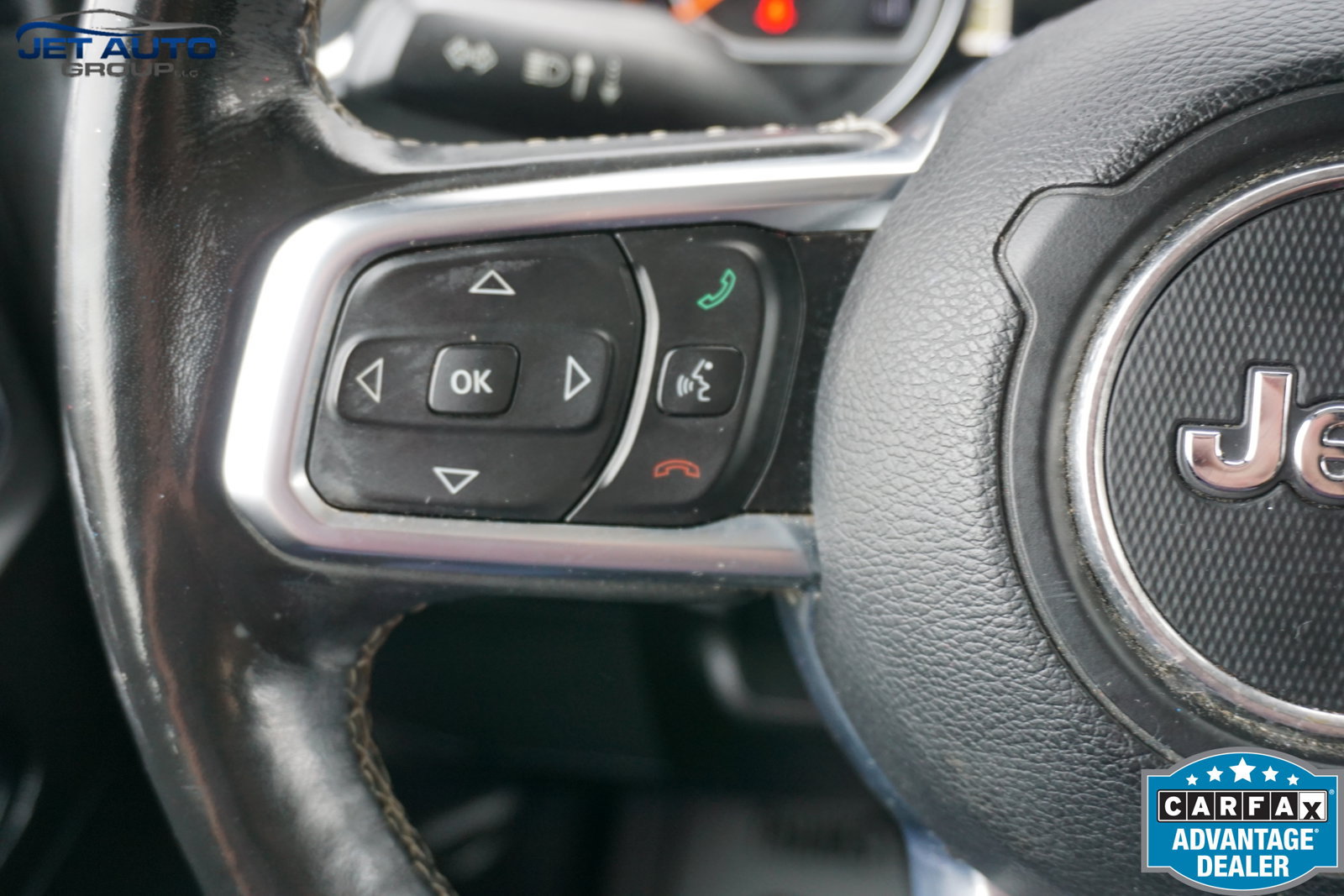Used 2020 Jeep Gladiator Overland AWD/4WD image 36