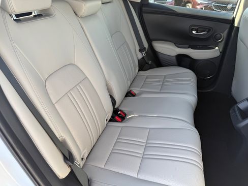 Used 2025 Honda HR-V EX-L image 29