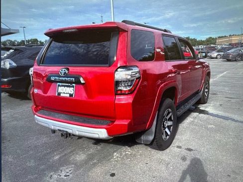 Used 2021 Toyota 4Runner TRD Off-Road AWD/4WD image 5