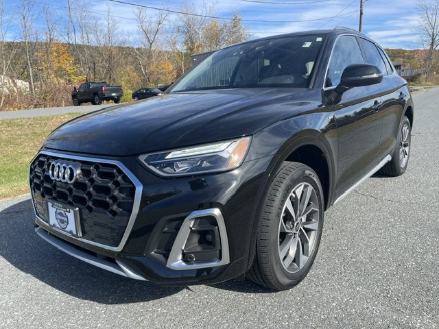 Used 2024 Audi Q5 2.0T Premium Plus w/ Premium Plus Package AWD/4WD image 1