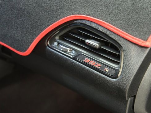 Used 2022 Dodge Challenger R/T Scat Pack RWD image 38