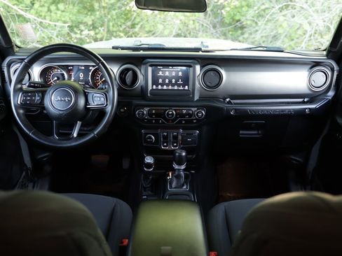 Used 2019 Jeep Wrangler Sport AWD/4WD image 21