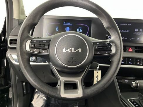Used 2024 Kia Sportage LX FWD image 22