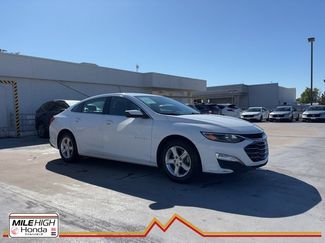 Used 2023 Chevrolet Malibu LT image 1