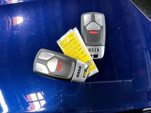 Used 2020 Audi Q5 2.0T Premium Plus image 13