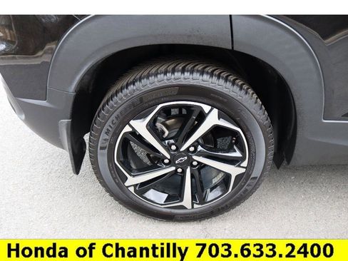 Used 2022 Chevrolet TrailBlazer RS w/ Technology Package image 27