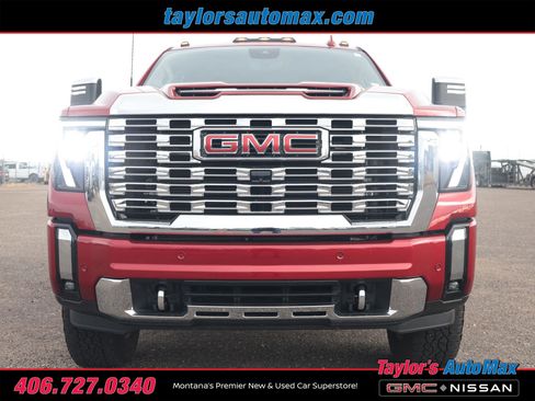 Used 2024 GMC Sierra 3500 Denali w/ Denali Reserve Package image 55