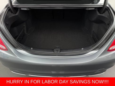Used 2017 Mercedes-Benz C 300 4MATIC Sedan image 29