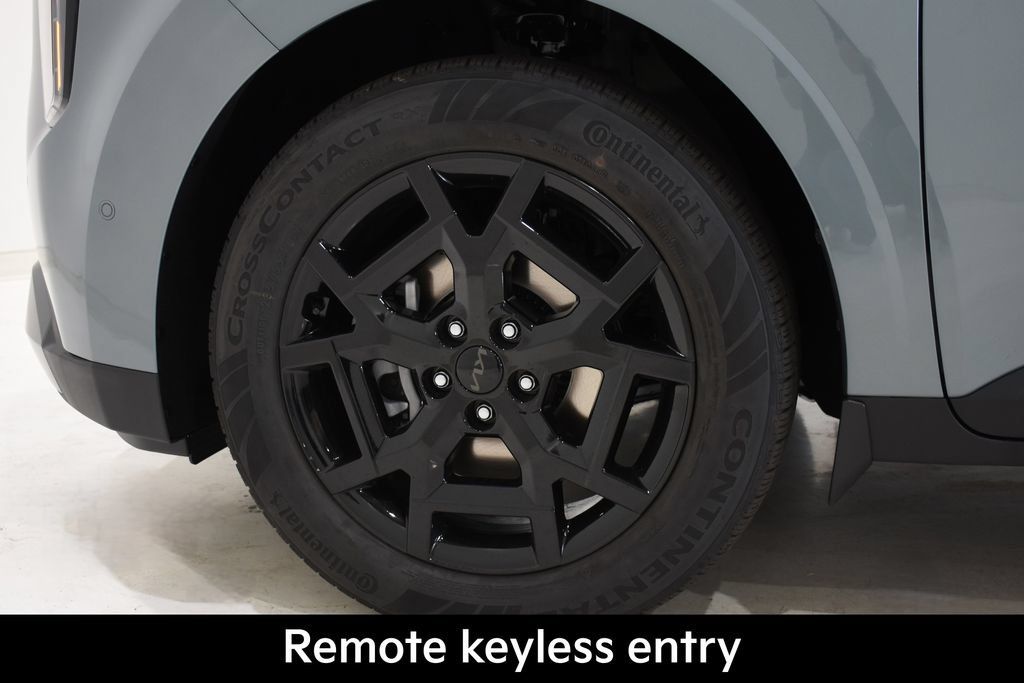 New 2027 Kia Carnival SX FWD image 7
