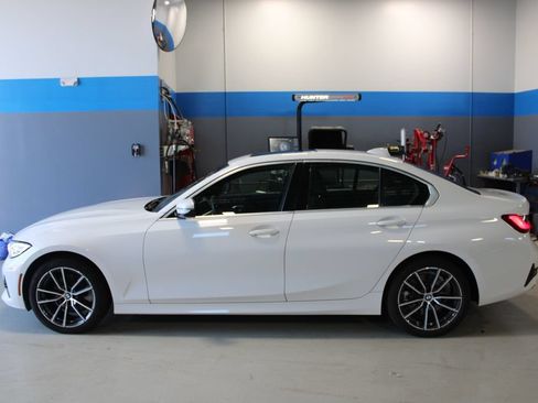 Used 2020 BMW 330i xDrive Sedan w/ Convenience Package AWD/4WD image 8