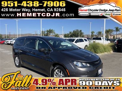 Used 2022 Chrysler Voyager LX