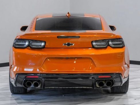 Used 2023 Chevrolet Camaro LT w/ Design Package 2 RWD image 15