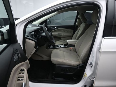 Used 2018 Ford Escape SE w/ SE Sync 3 Package image 11