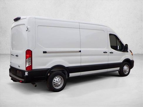 New 2026 Ford Transit 250 148 Medium Roof Extended AWD image 4