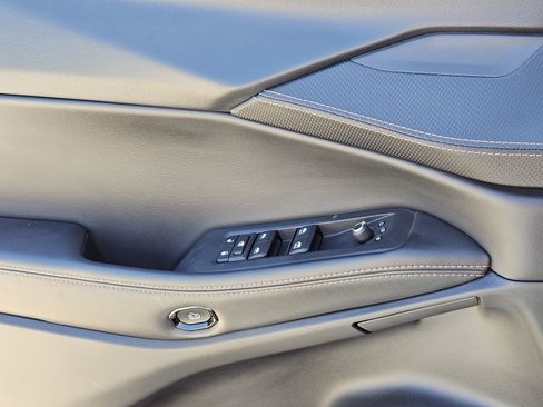 New 2026 Jeep Cherokee Limited image 24