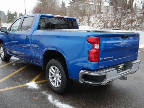 Used 2022 Chevrolet Silverado 1500 LT w/ Z71 Off-Road Package image 5
