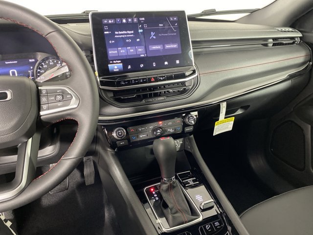 New 2026 Jeep Compass Trailhawk AWD/4WD image 25