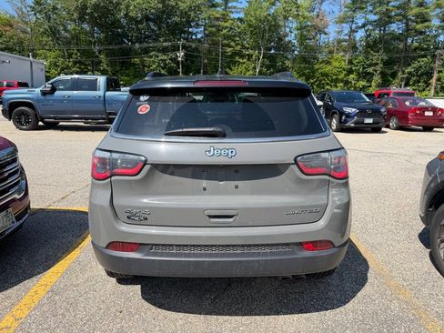 Used 2020 Jeep Compass Limited AWD/4WD image 3