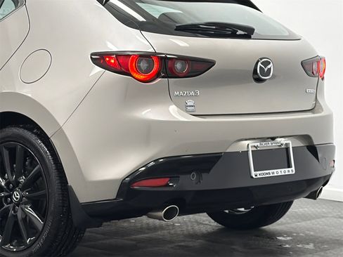 Used 2025 MAZDA MAZDA3 s Sport image 7