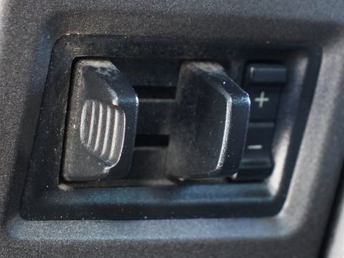 Used 2022 Ford F250 XL w/ Power Equipment Group RWD image 32