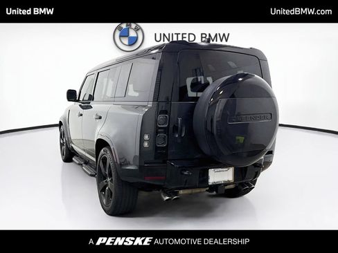 Used 2025 Land Rover Defender 110 V8 AWD/4WD image 7