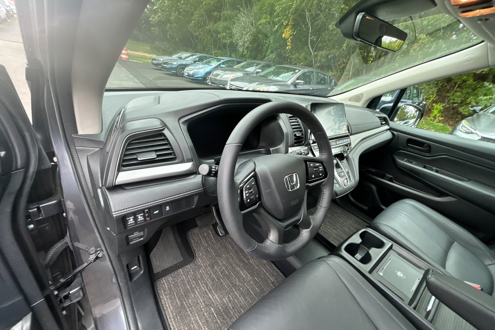 Used 2025 Honda Odyssey EX-L image 9