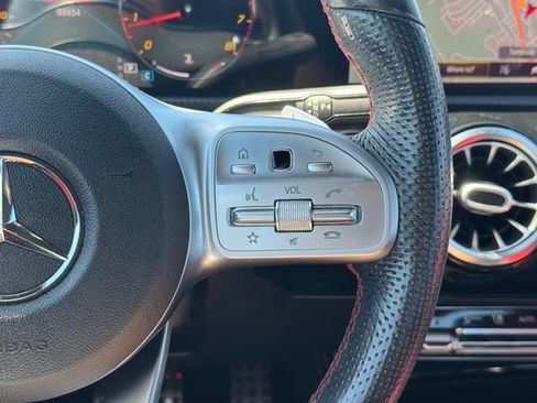 Used 2019 Mercedes-Benz A 220 image 10