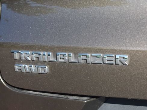 Used 2021 Chevrolet TrailBlazer ACTIV w/ Sun and Liftgate Package AWD/4WD image 13
