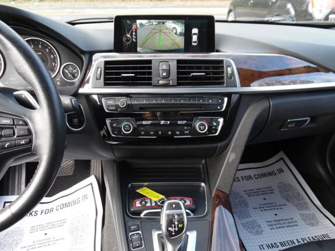 Used 2016 BMW 328i xDrive Sedan image 12