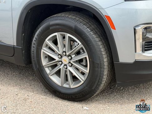 Certified 2023 Chevrolet Traverse LT FWD image 6