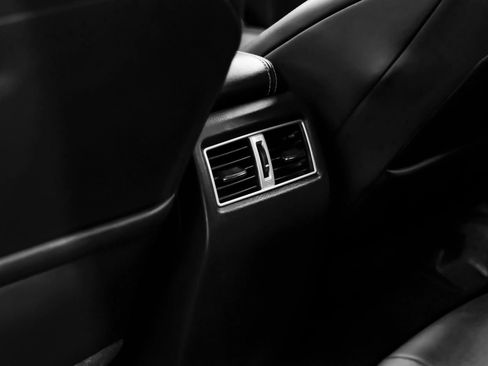 Used 2017 Nissan Maxima Platinum FWD image 52