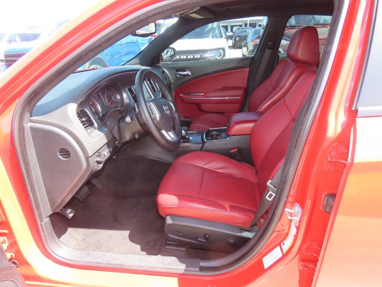 Used 2014 Dodge Charger SXT Plus RWD image 24