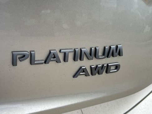 New 2026 Nissan Rogue Platinum w/ Platinum Premium Package AWD/4WD image 6