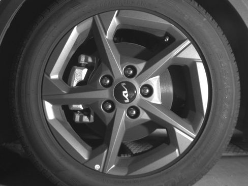 Used 2025 Kia K4 FWD image 15