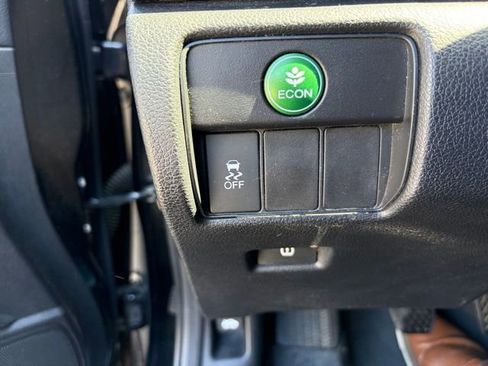 Used 2013 Honda Accord Sport image 13