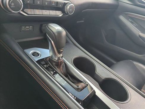 Used 2020 Nissan Altima 2.5 SR w/ Premium Package image 11