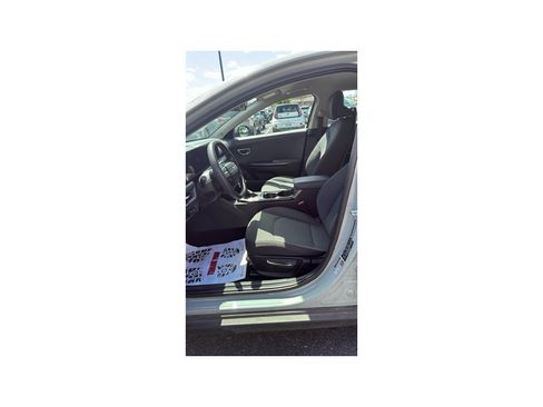 Used 2025 Kia K4 FWD image 9