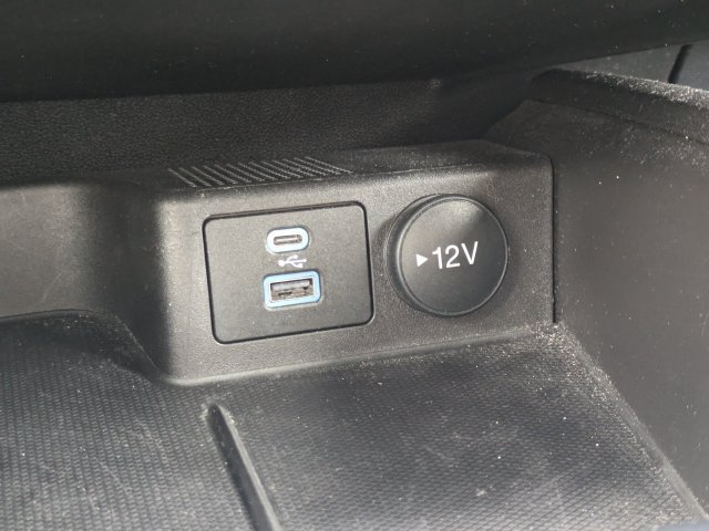 Used 2023 Ford Escape ST-Line w/ Tech Pack #1 FWD image 30