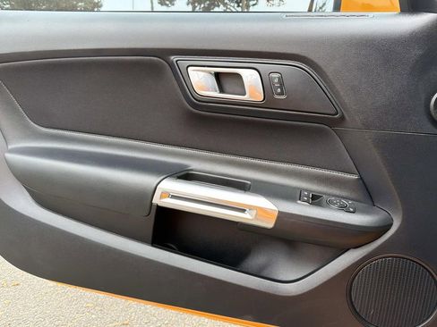 Used 2018 Ford Mustang GT image 18