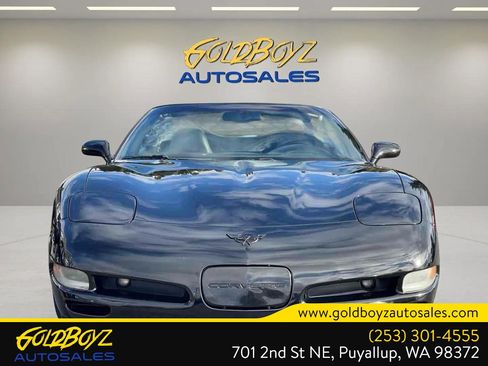 Used 2001 Chevrolet Corvette Convertible w/ Preferred Equipment Group2 image 12