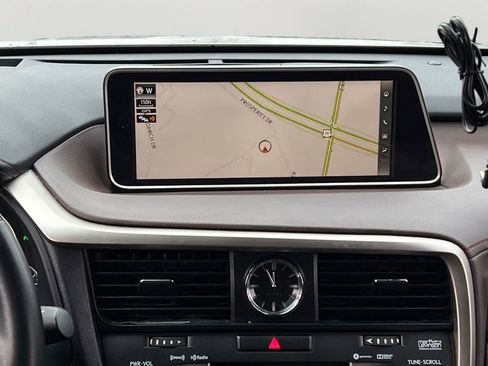 Used 2019 Lexus RX 450h AWD w/ Luxury Package image 19