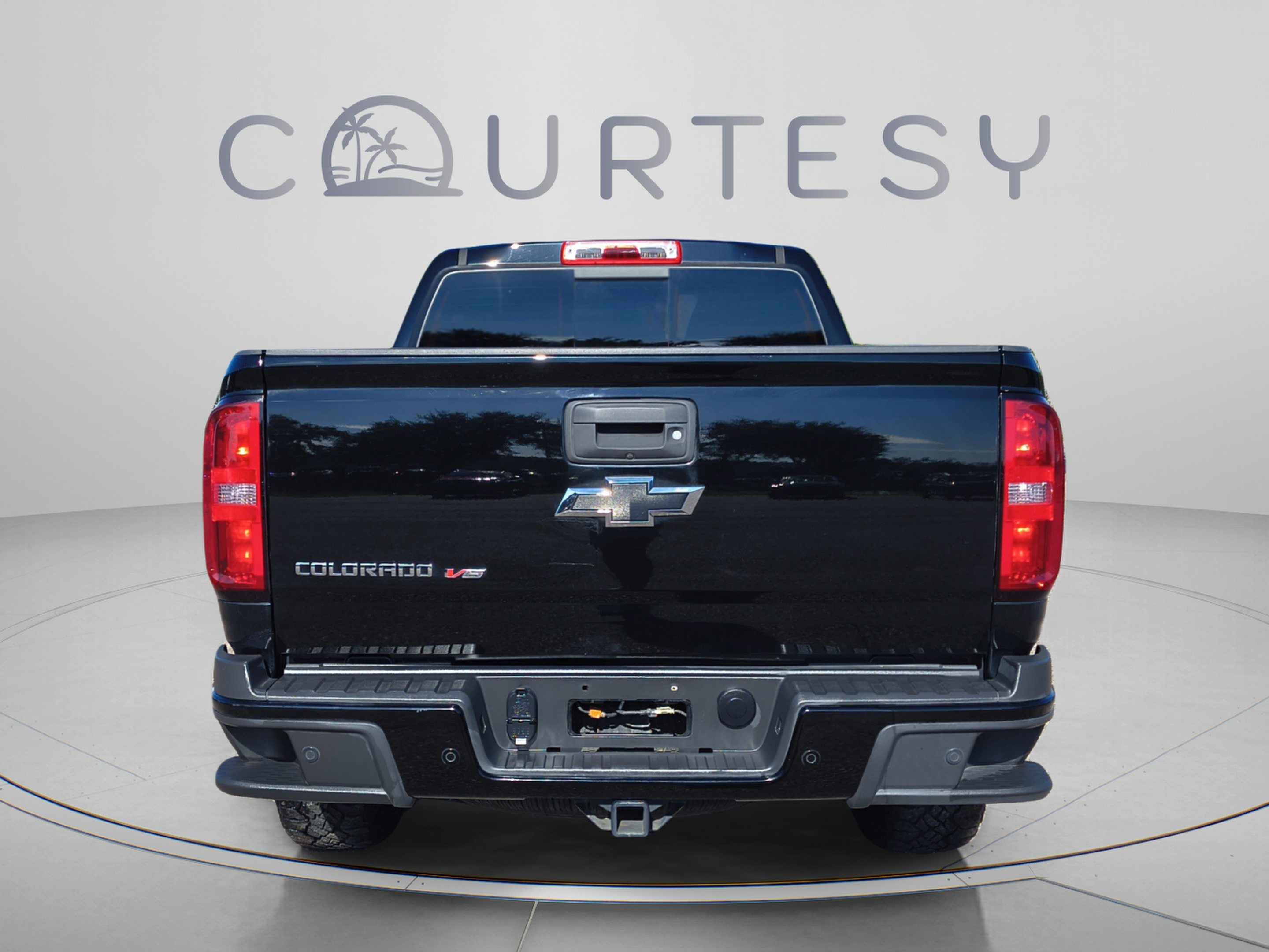 Used 2020 Chevrolet Colorado Z71 w/ Z71 Midnight Edition AWD/4WD image 4