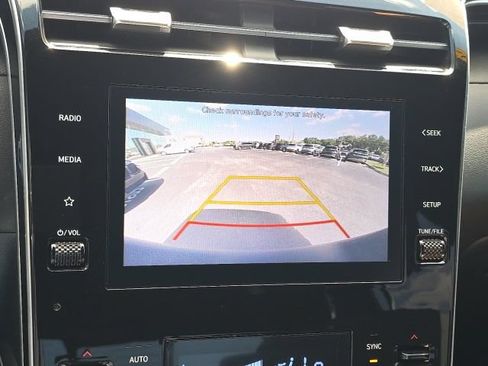 Certified 2022 Hyundai Santa Cruz SEL Premium AWD/4WD image 13
