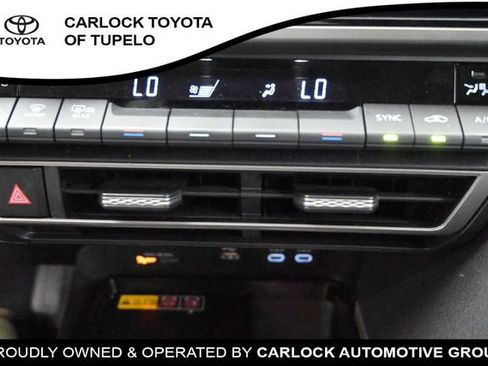 Used 2026 Toyota Camry LE FWD image 31