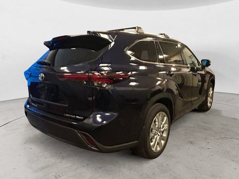 New 2026 Toyota Highlander Limited AWD/4WD image 5
