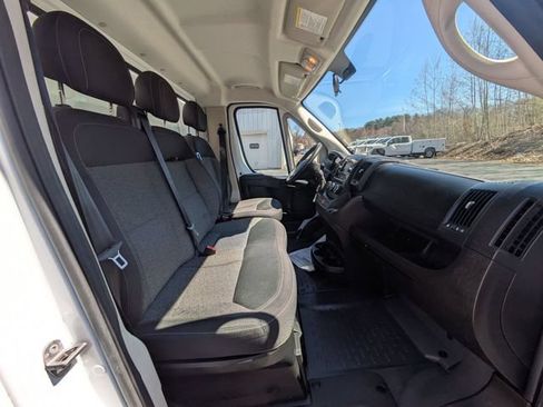 Used 2019 RAM ProMaster 3500 w/ Premium Appearance Group FWD image 27