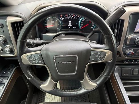 Used 2018 GMC Sierra 1500 Denali AWD/4WD image 23