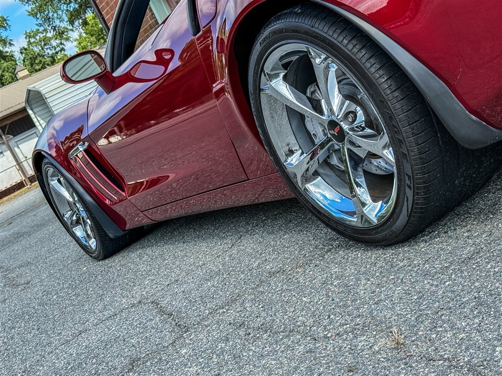 Used 2010 Chevrolet Corvette Grand Sport w/ Preferred Equipment Group RWD image 27