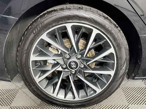 Used 2023 Hyundai Sonata Limited w/ Cargo Package FWD image 31