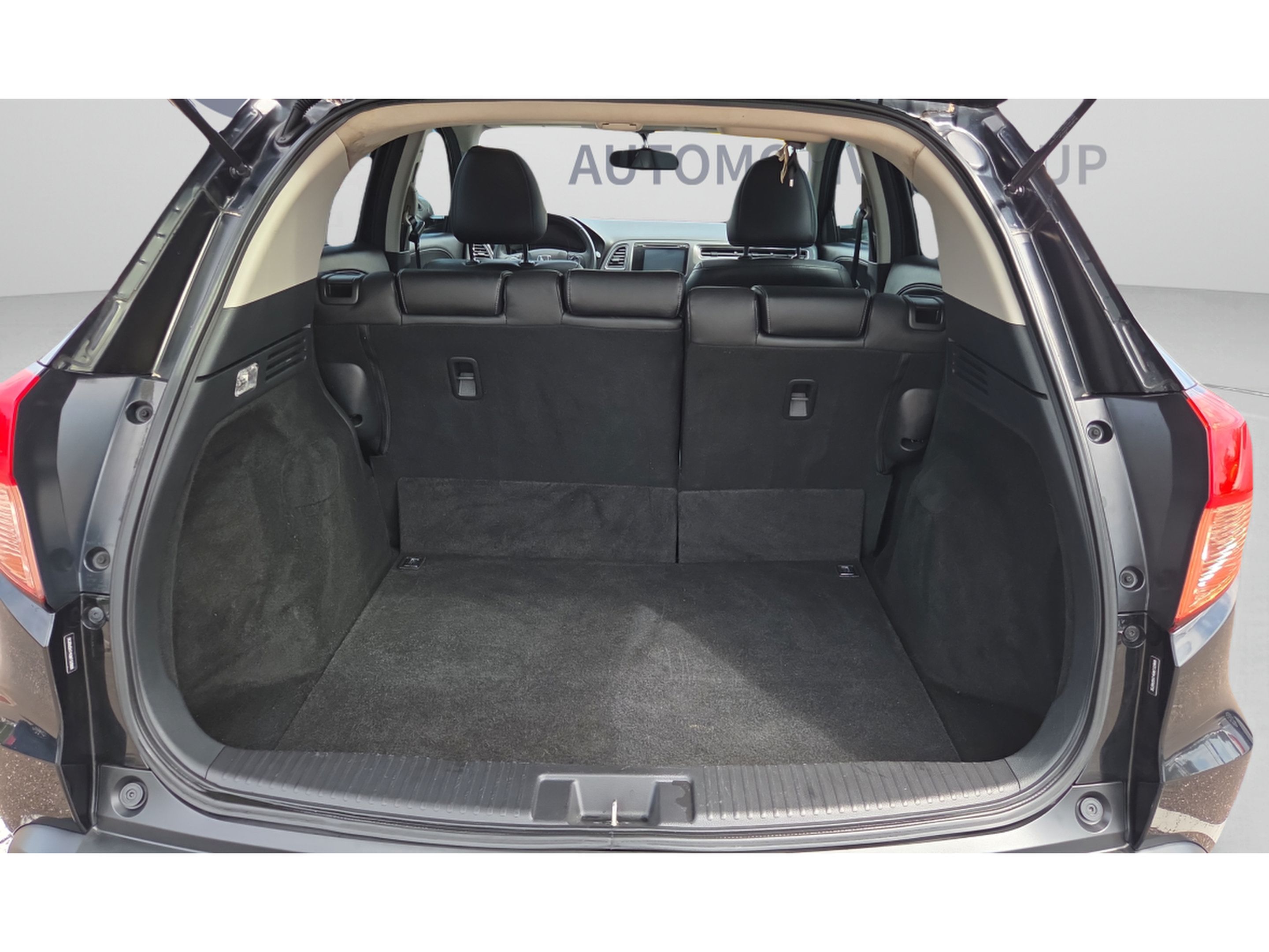 Used 2016 Honda HR-V EX-L image 14